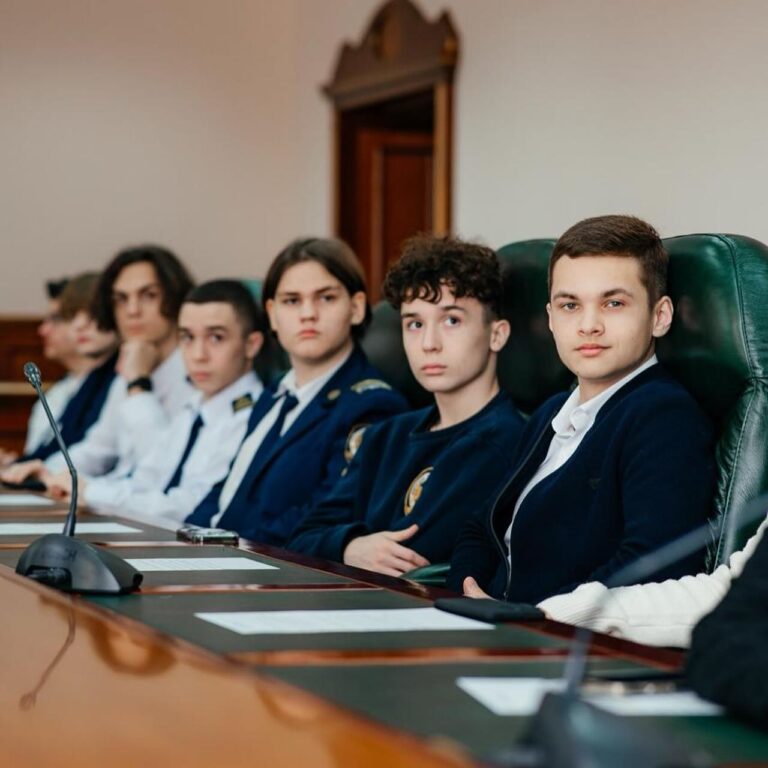 СВР13
