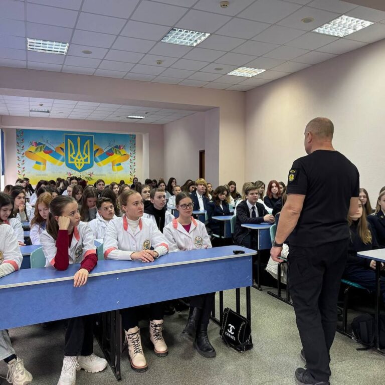 АС3